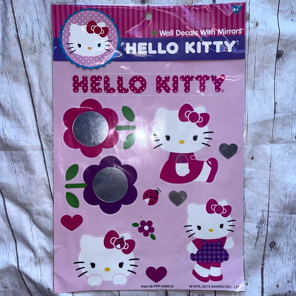 NOS 2013 Sealed Unopened Sanrio Hello Kitty Wall Decals With Mirrors